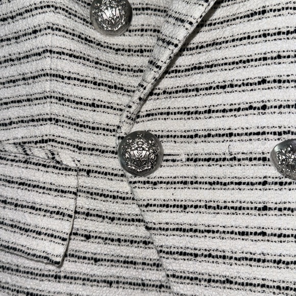 Brand Veronica Beard Dickey Blazer in Black & White Tweed - Picture 4 of 6